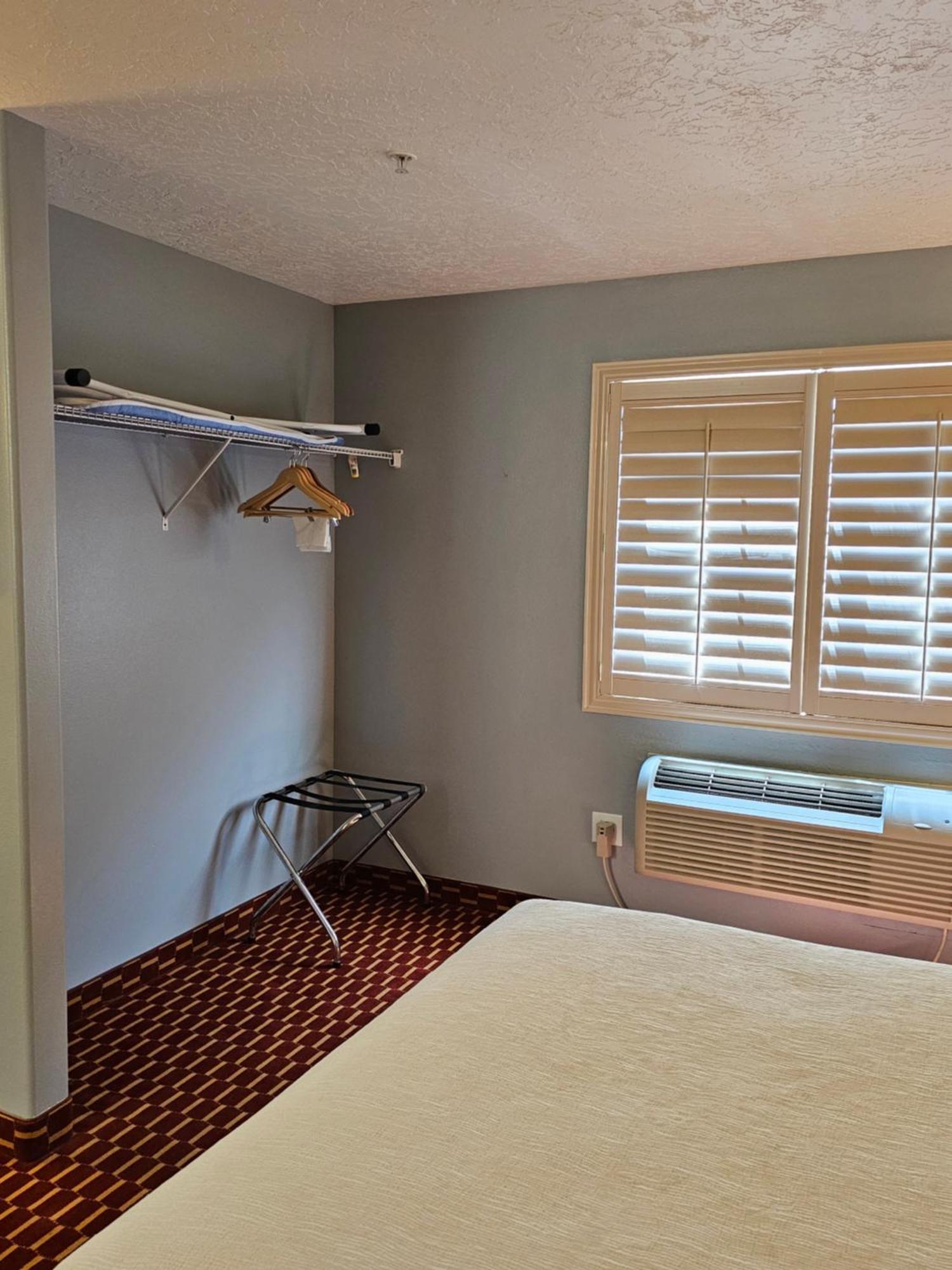 Executive Inn & Suites Extended Stay - Vernal Exteriér fotografie