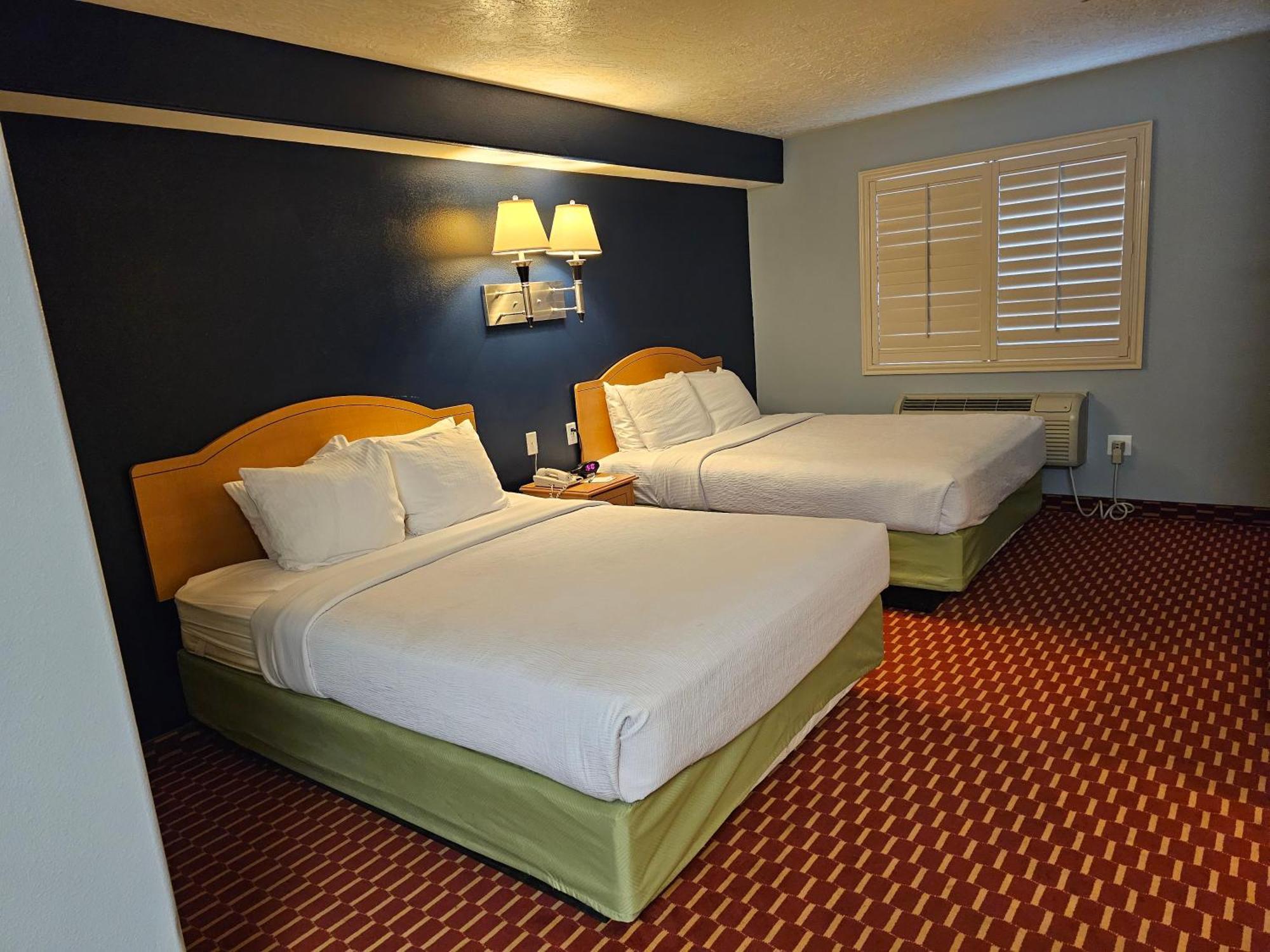 Executive Inn & Suites Extended Stay - Vernal Exteriér fotografie